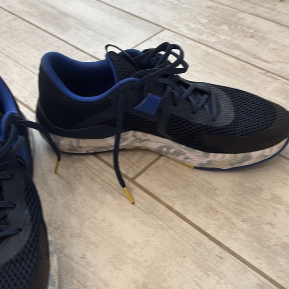 Project Rock shoes - Picture 3 of 6